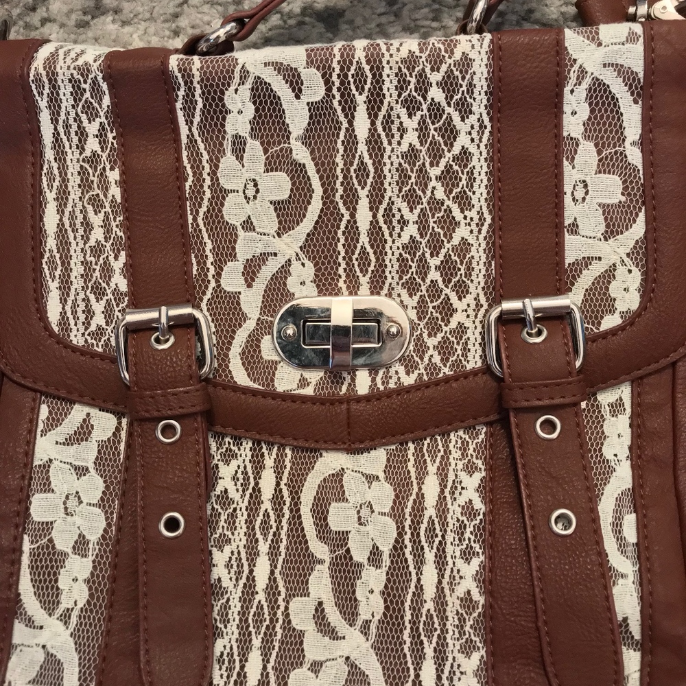 Purse - Picture 3 of 7
